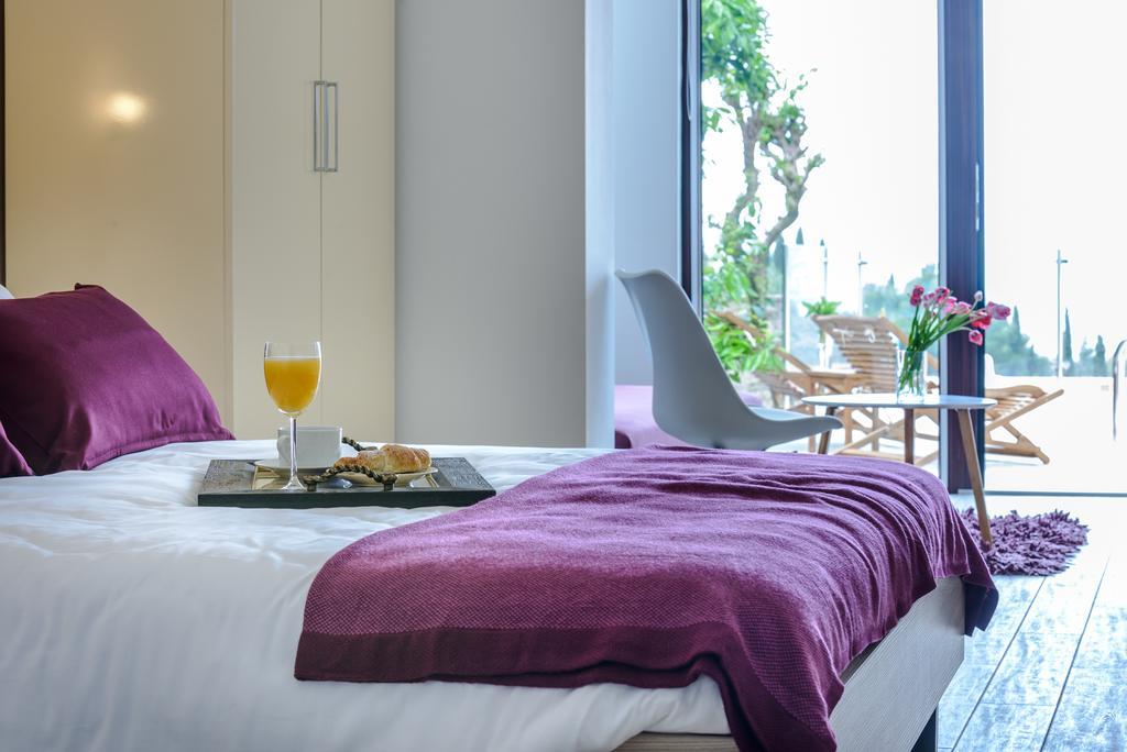 Tandem Apartments With Swimming Pool Cavtat Bagian luar foto